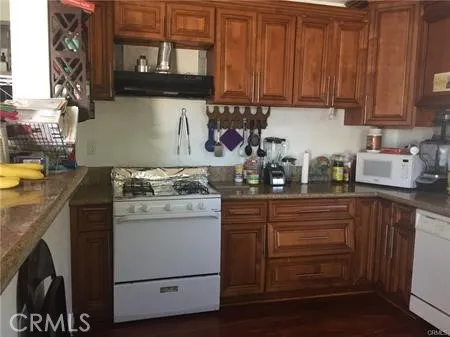 10756 Haddon Avenue Pacoima, CA 91331
