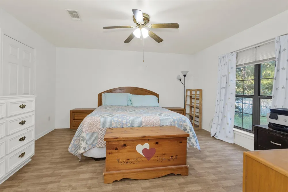 943 Fm 2989 Midway, TX 75852