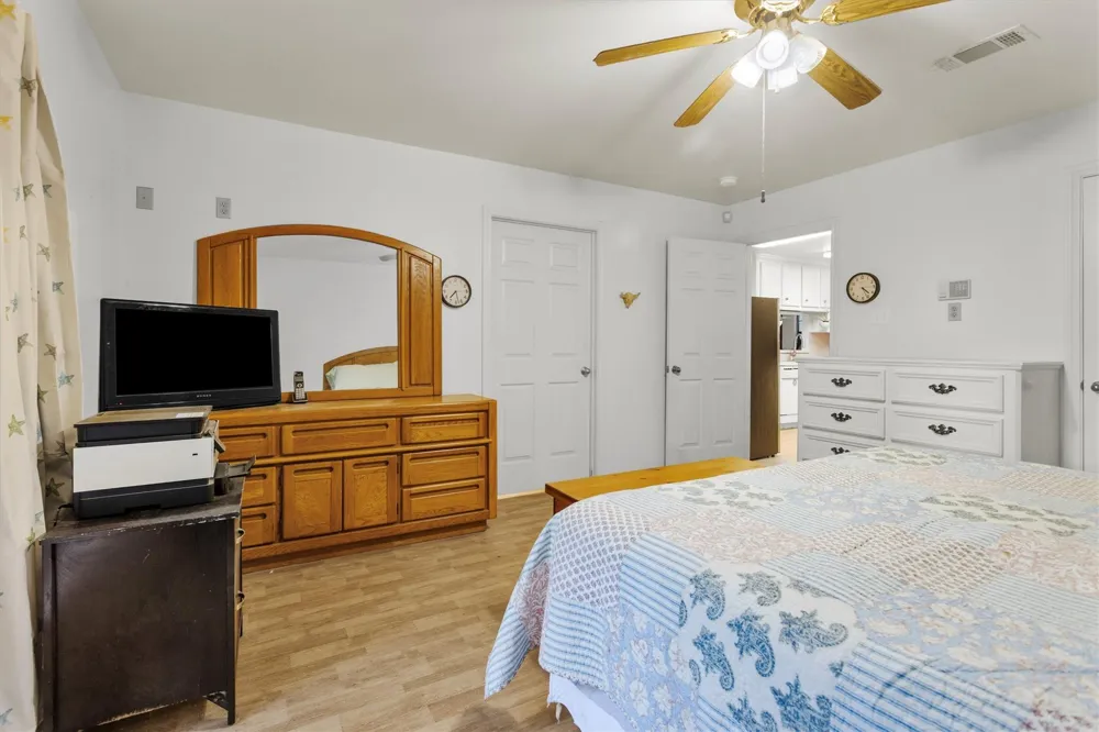 943 Fm 2989 Midway, TX 75852