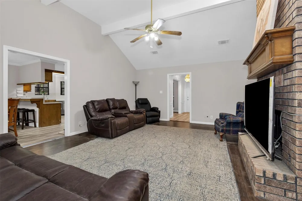 943 Fm 2989 Midway, TX 75852