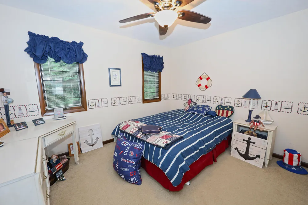 54891 Indian Lake Road Dowagiac, MI 49047