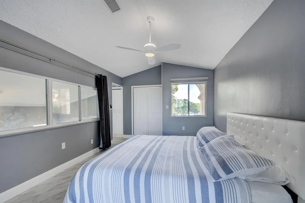 9204 Glenmoor Drive West Palm Beach, FL 33409