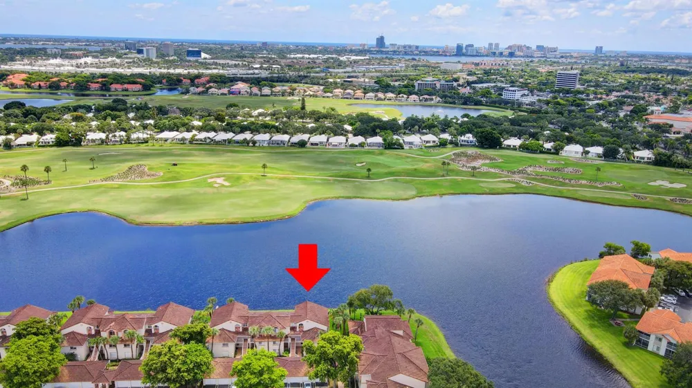 9204 Glenmoor Drive West Palm Beach, FL 33409
