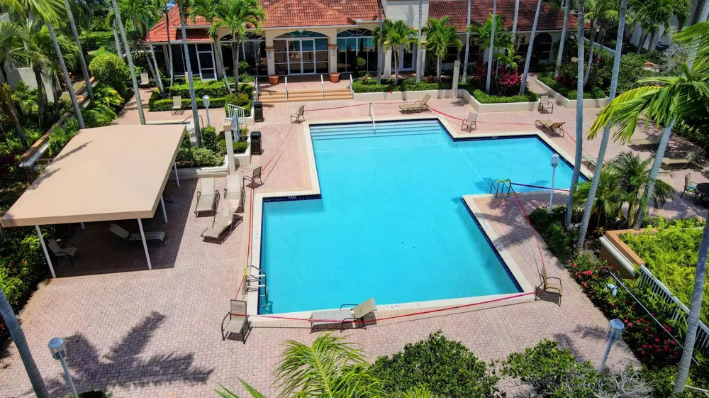 9204 Glenmoor Drive West Palm Beach, FL 33409