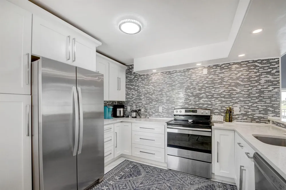 9204 Glenmoor Drive West Palm Beach, FL 33409