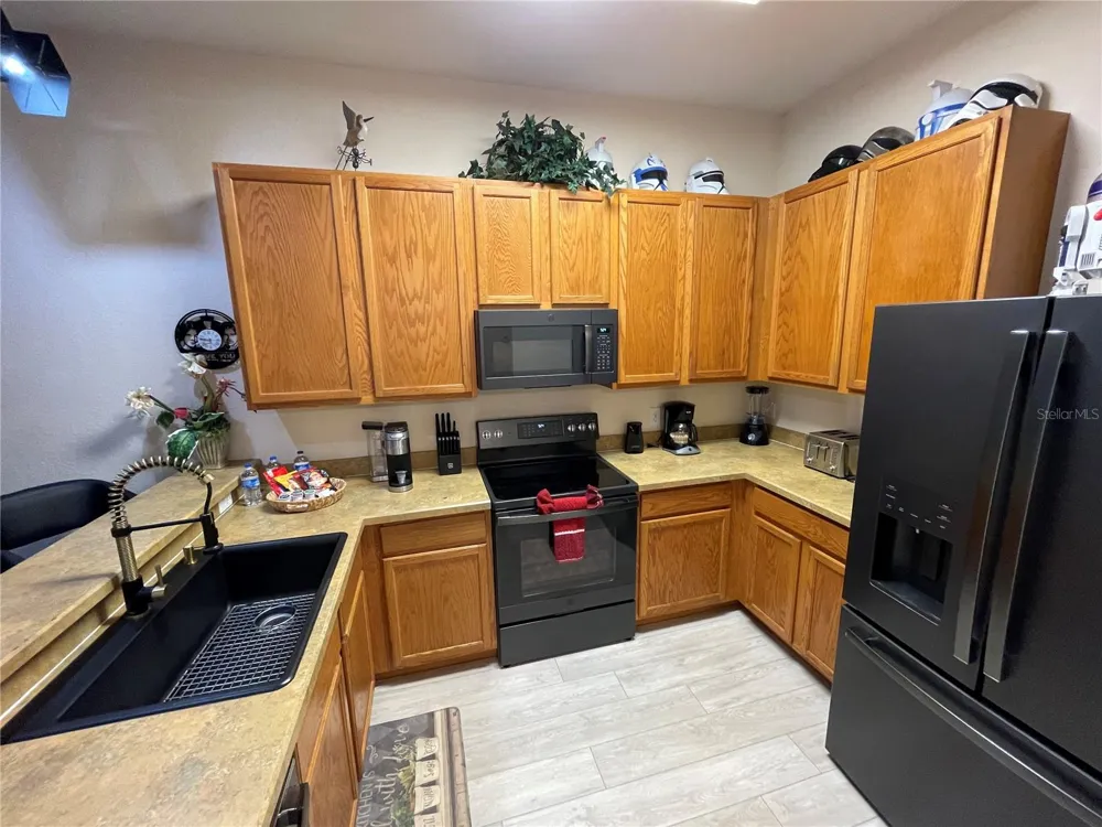 706 GRAN BAHAMA BOULEVARD #706 Davenport, FL 33897
