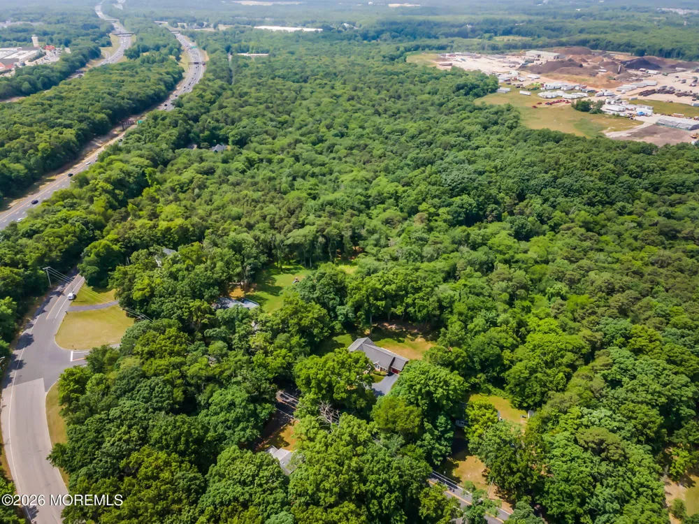 Wardell Road Tinton Falls, NJ 07753