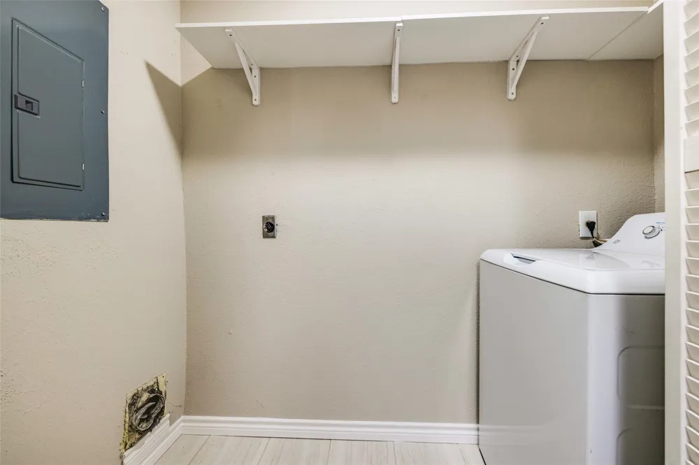 3654 Ocee Street Houston, TX 77063