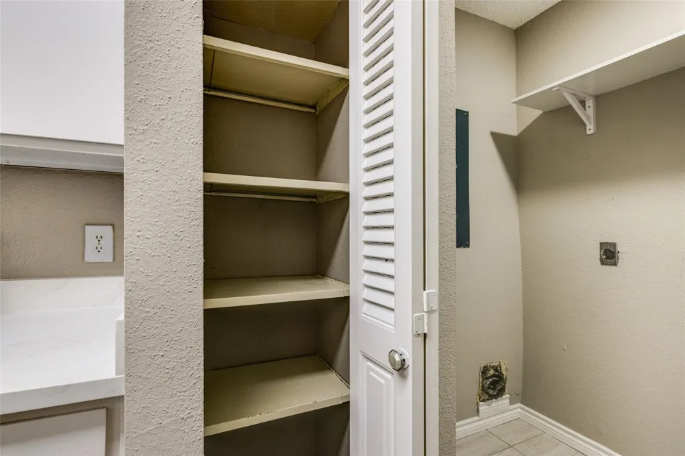 3654 Ocee Street Houston, TX 77063