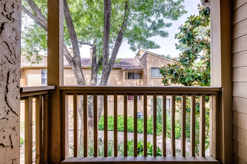 3654 Ocee Street Houston, TX 77063