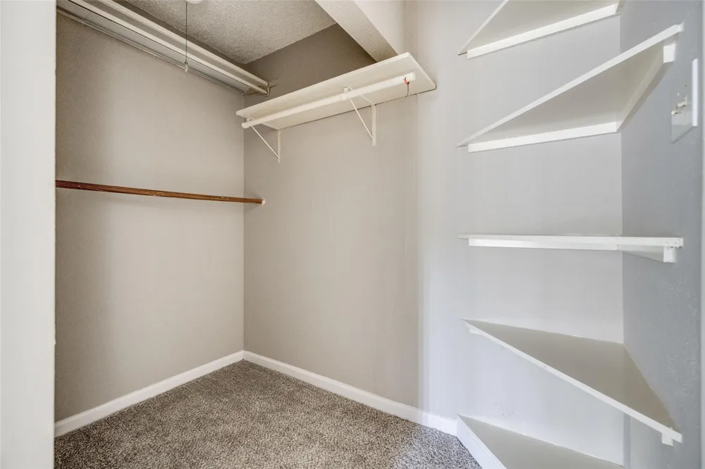 3654 Ocee Street Houston, TX 77063