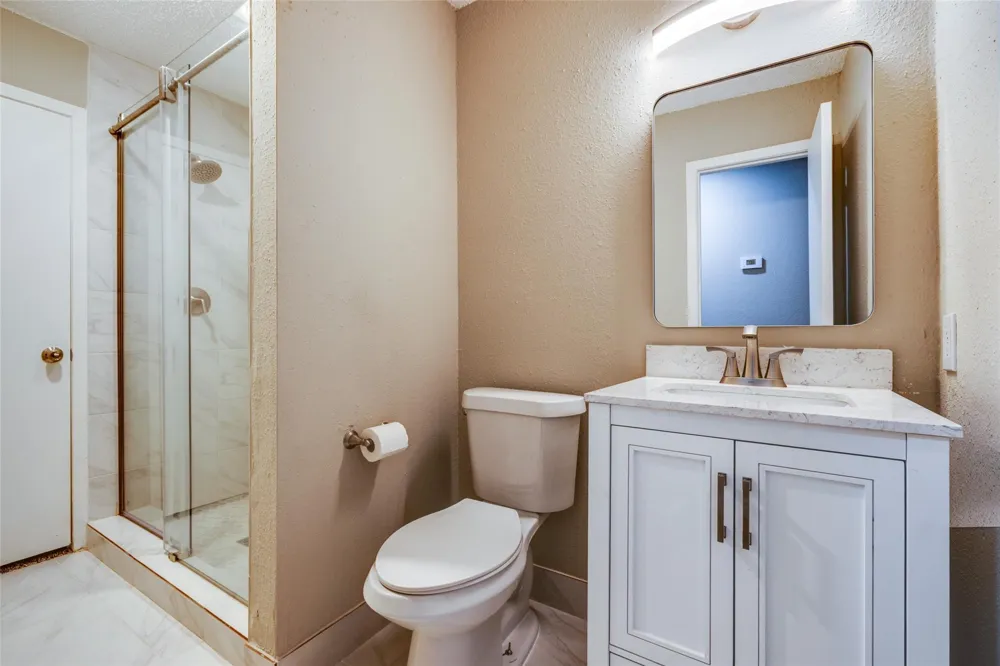 3654 Ocee Street Houston, TX 77063