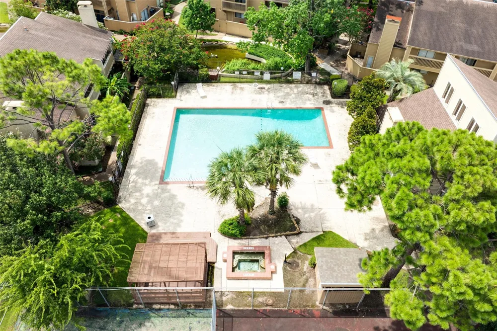 3654 Ocee Street Houston, TX 77063
