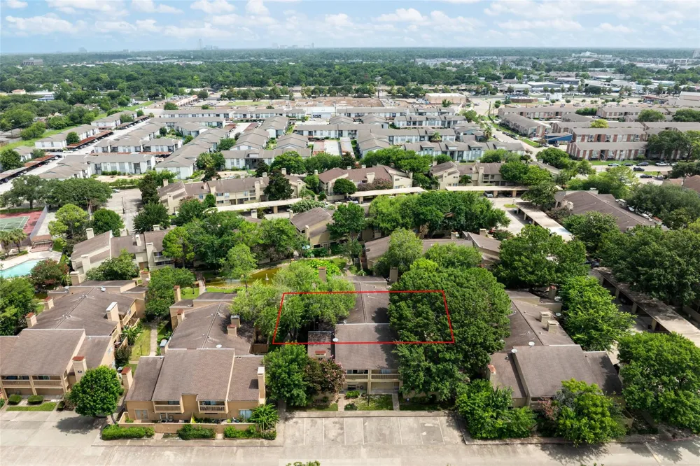 3654 Ocee Street Houston, TX 77063