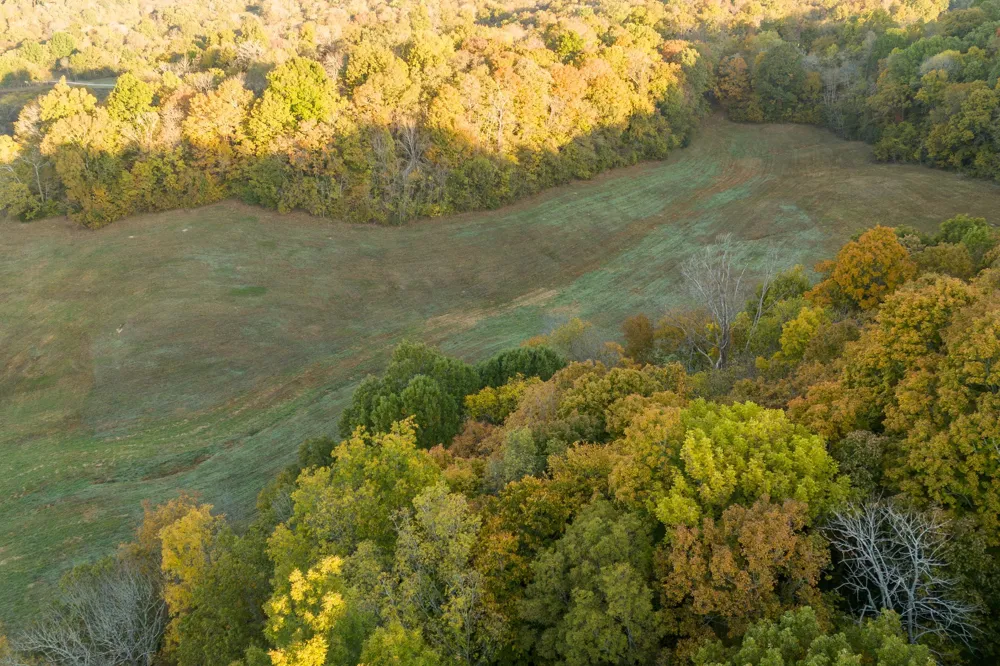 3899 Boston Theta Road Thompsons Station, TN 37179