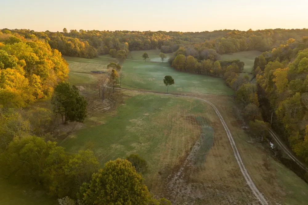 3899 Boston Theta Road Thompsons Station, TN 37179