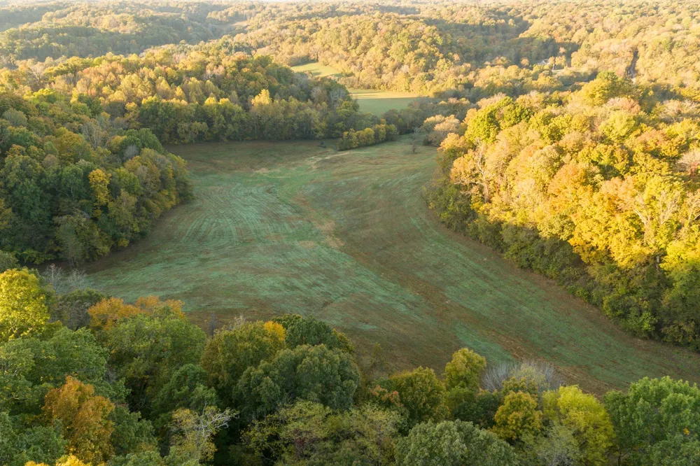 3899 Boston Theta Road Thompsons Station, TN 37179