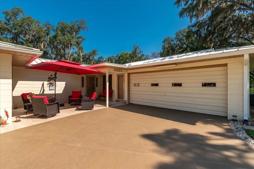 10522 SE 146TH TERRACE ROAD Ocklawaha, FL 32179