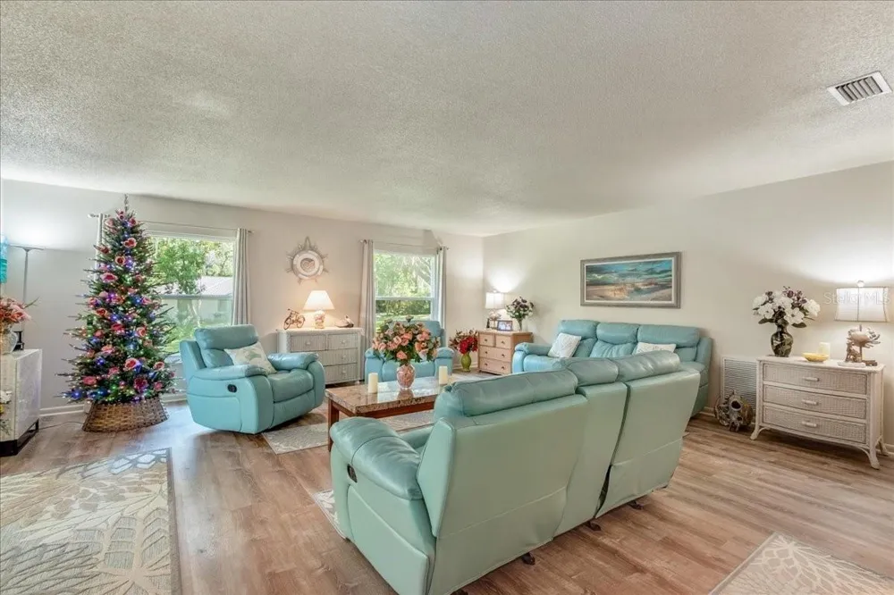 10522 SE 146TH TERRACE ROAD Ocklawaha, FL 32179