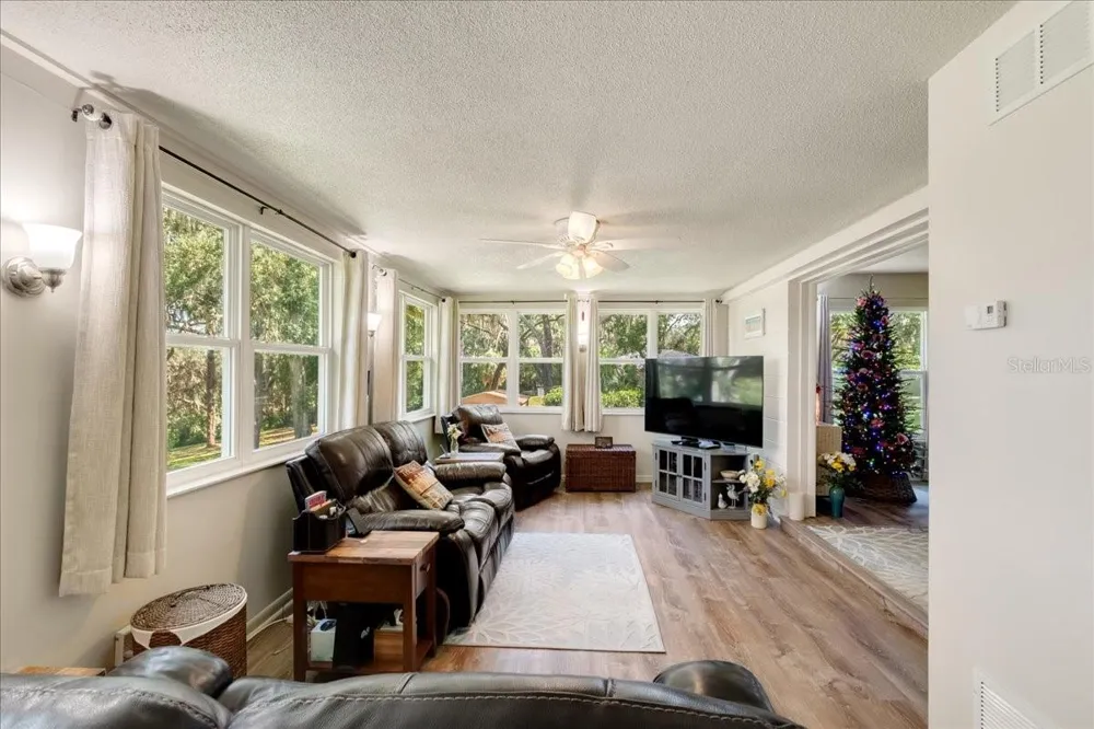 10522 SE 146TH TERRACE ROAD Ocklawaha, FL 32179