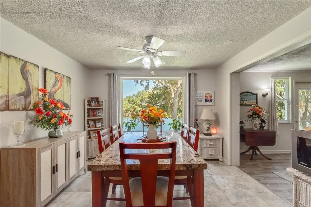 10522 SE 146TH TERRACE ROAD Ocklawaha, FL 32179