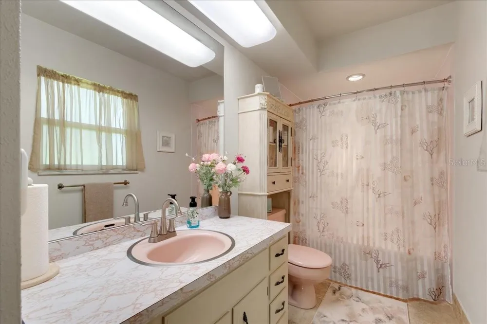 10522 SE 146TH TERRACE ROAD Ocklawaha, FL 32179
