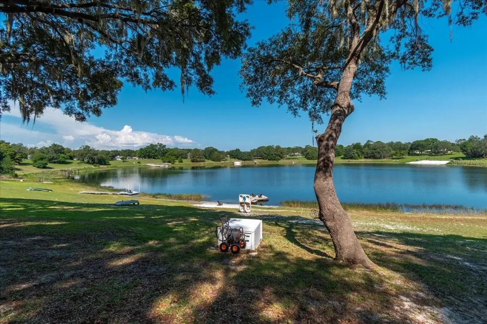 10522 SE 146TH TERRACE ROAD Ocklawaha, FL 32179