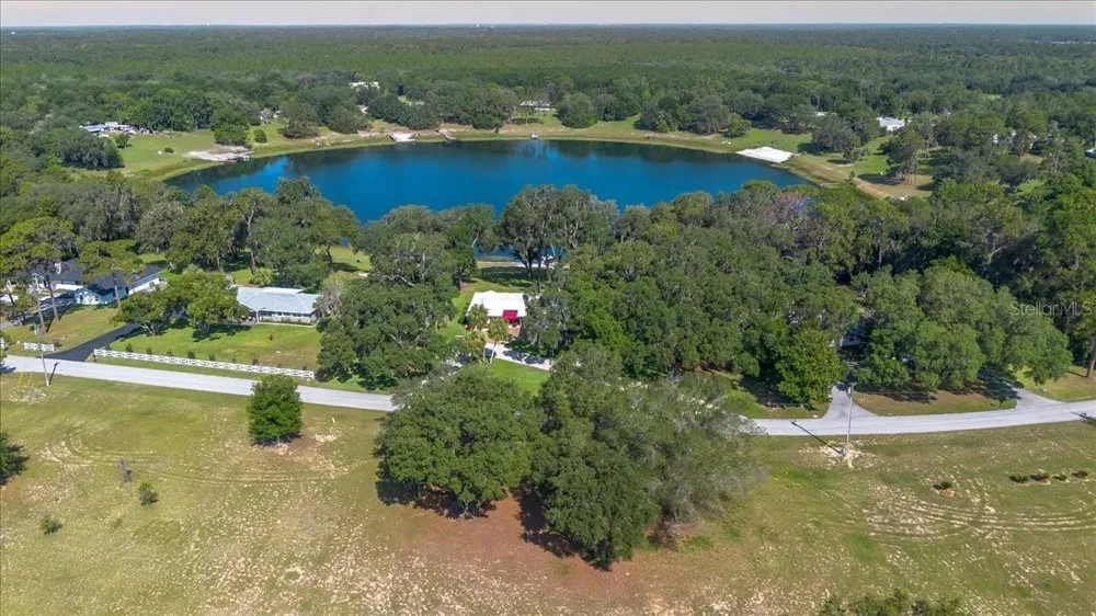 10522 SE 146TH TERRACE ROAD Ocklawaha, FL 32179