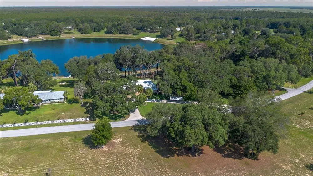 10522 SE 146TH TERRACE ROAD Ocklawaha, FL 32179