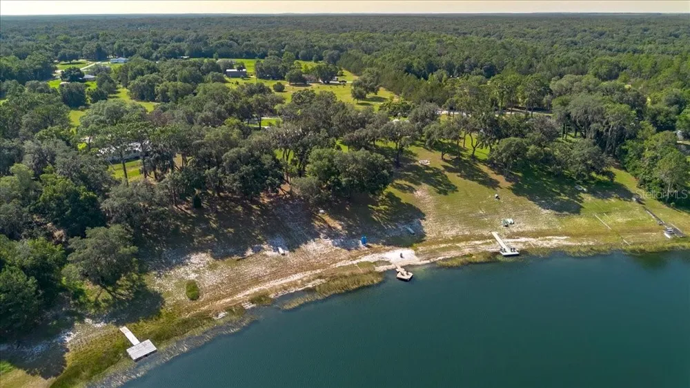 10522 SE 146TH TERRACE ROAD Ocklawaha, FL 32179
