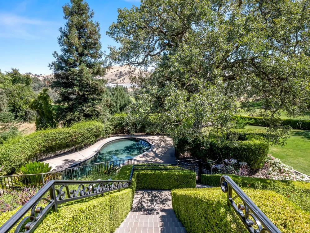 21998 Brighton Crest Drive Friant, CA 93626