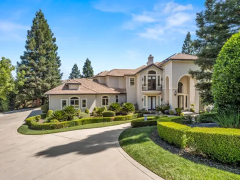 21998 Brighton Crest Drive