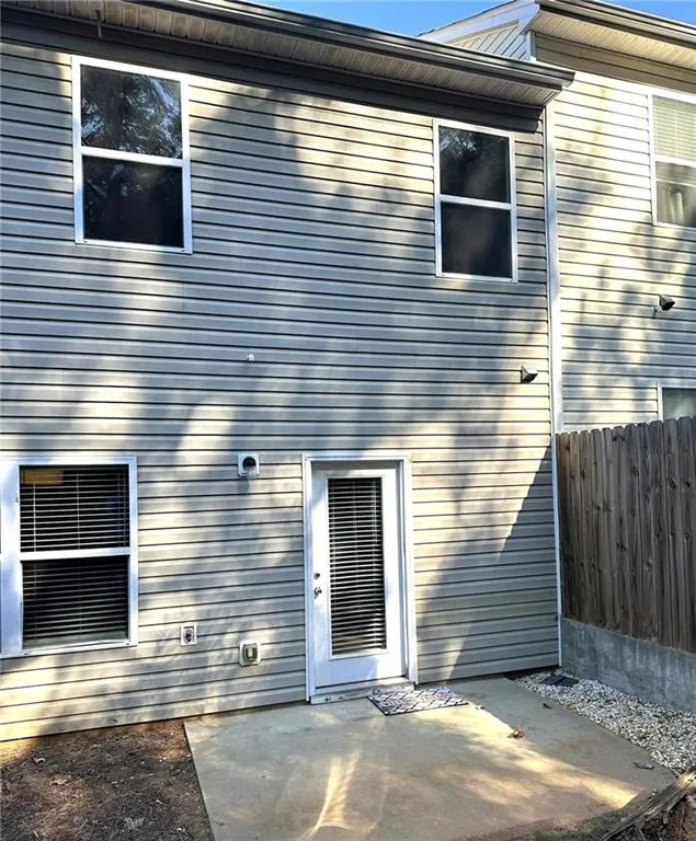 538 Oakside Place Acworth, GA 30102