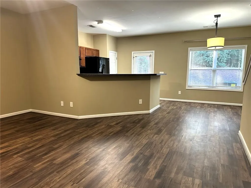 538 Oakside Place Acworth, GA 30102