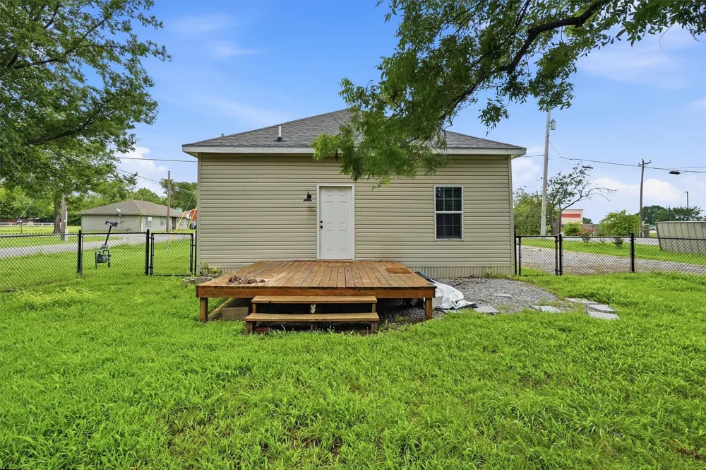 111 Britton Street Tom Bean, TX 75489