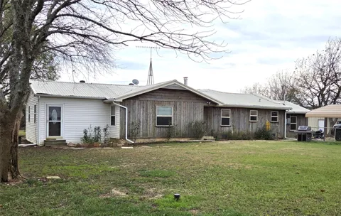484 County Road 1206