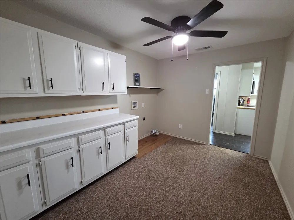 484 County Road 1206 Savoy, TX 75479