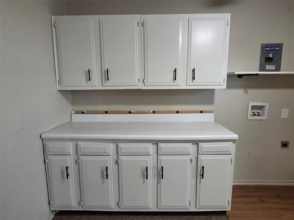 484 County Road 1206 Savoy, TX 75479