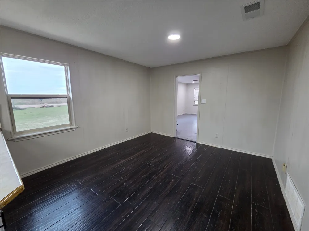 484 County Road 1206 Savoy, TX 75479