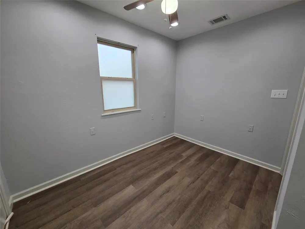 484 County Road 1206 Savoy, TX 75479