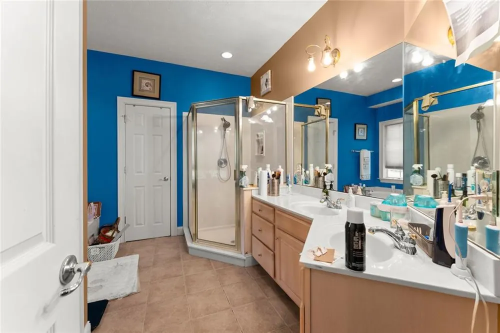 393 Brookwood Drive Lavonia, GA 30553