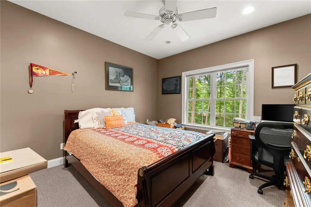 393 Brookwood Drive Lavonia, GA 30553