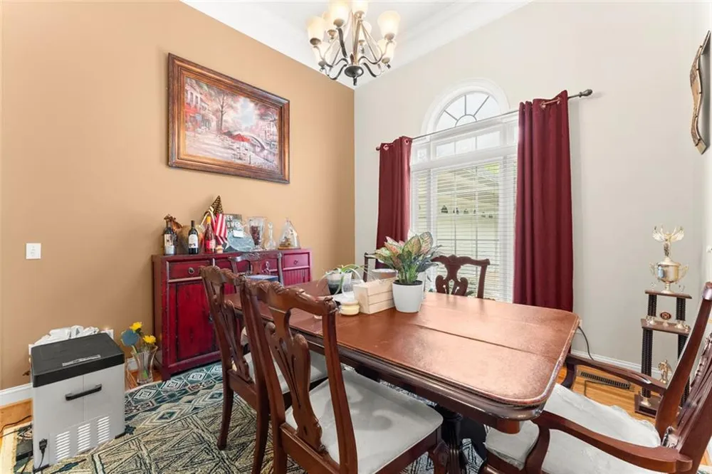 393 Brookwood Drive Lavonia, GA 30553