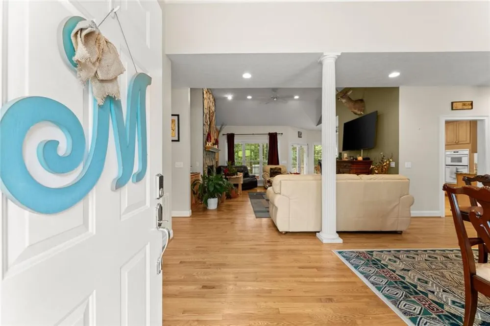 393 Brookwood Drive Lavonia, GA 30553