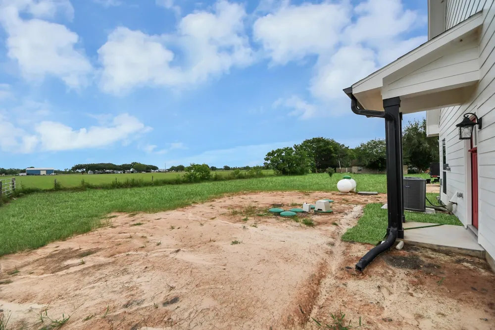 20103 Highway 36 - Unit A Guy, TX 77444