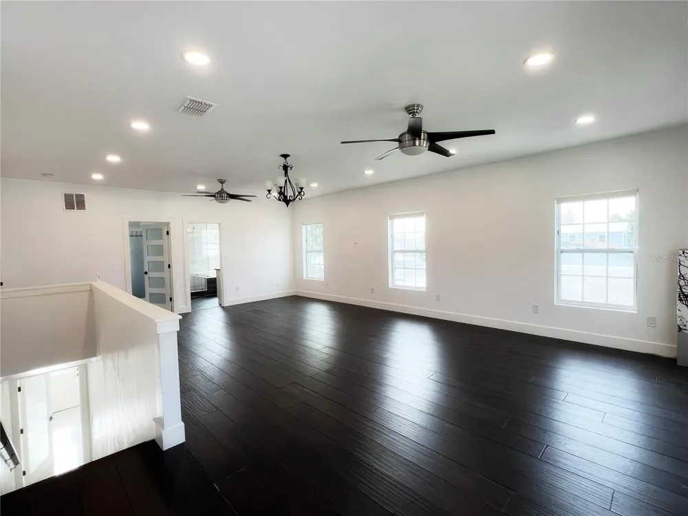 974 PINELLI STREET Orlando, FL 32803
