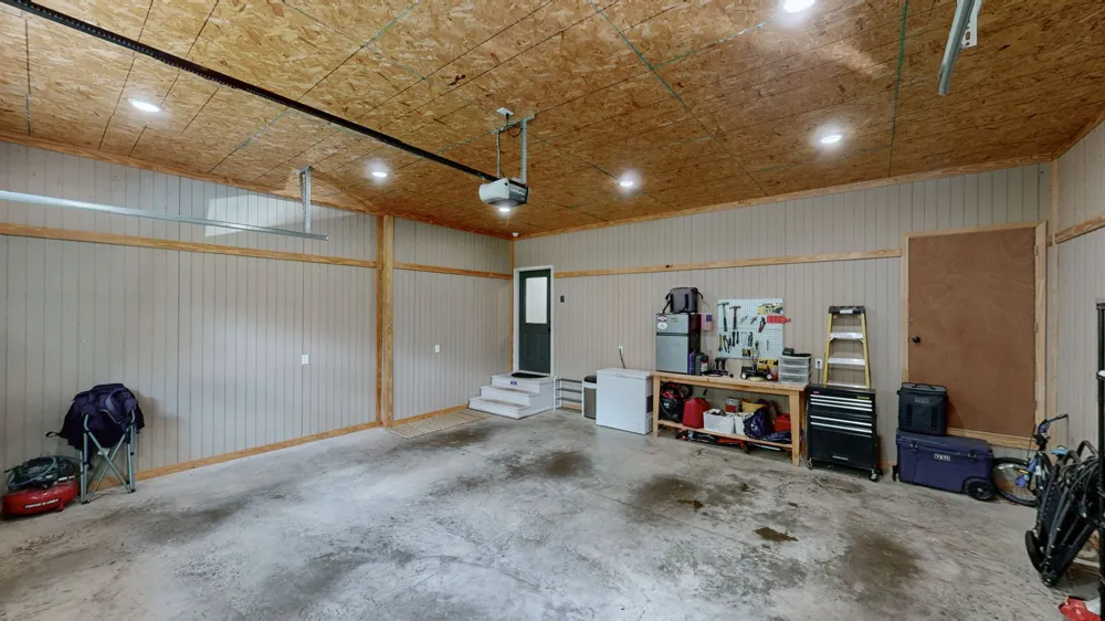 183 Country Wood Dr Paris, TN 38242