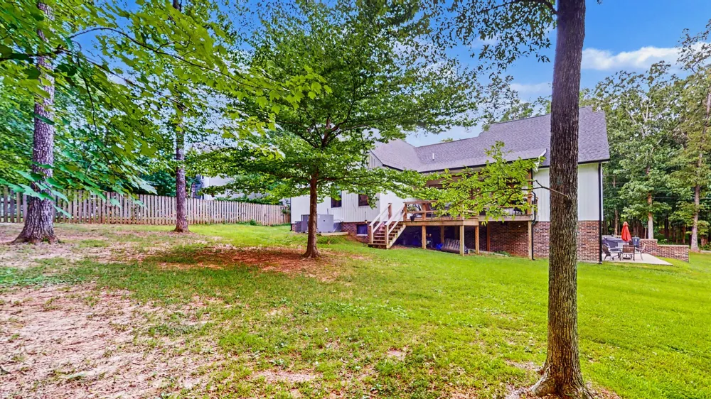 183 Country Wood Dr Paris, TN 38242