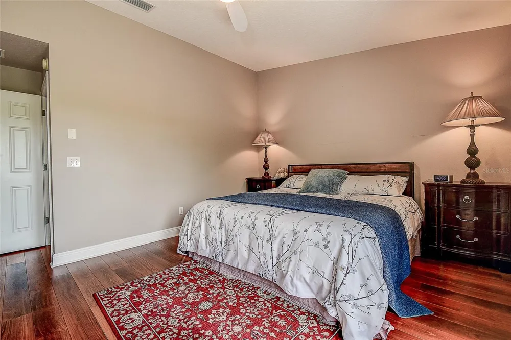 256 VALENCIA CIRCLE St Petersburg, FL 33716