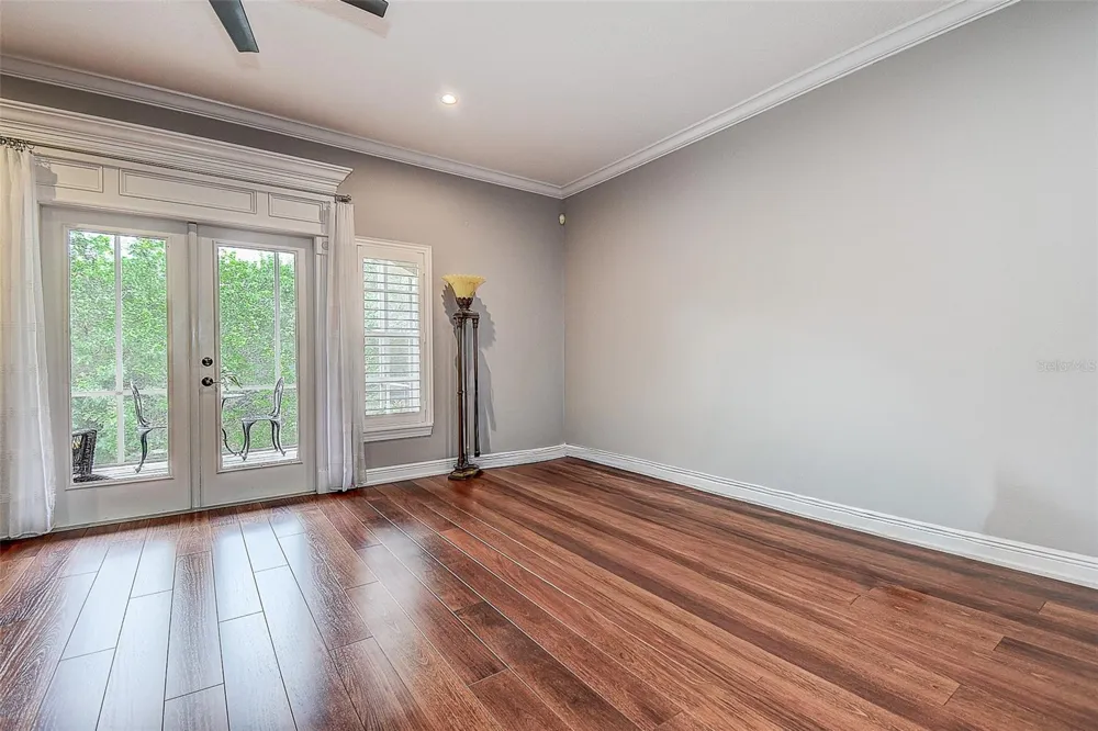 256 VALENCIA CIRCLE St Petersburg, FL 33716